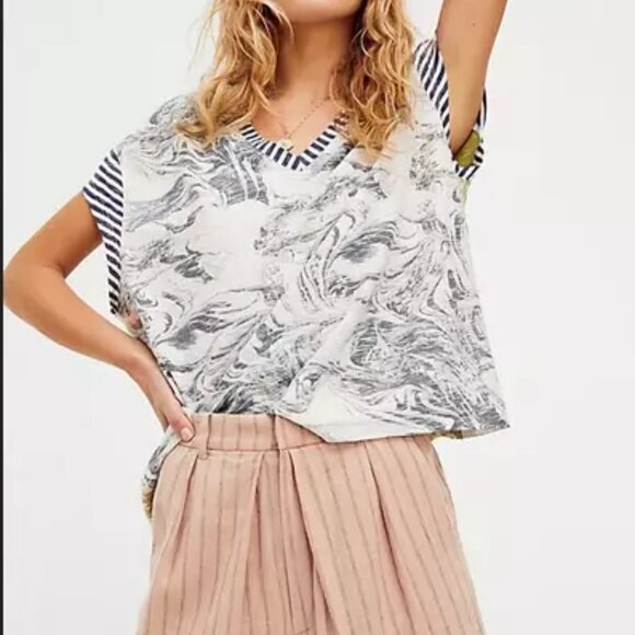 Free People We The Free Paradise City Printed Tee Blouse Top S - Picture 1 of 6